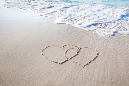 2 hearts on beach
